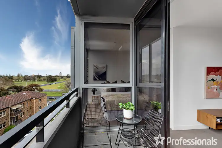 509/74 Queens Road, Melbourne VIC 3004