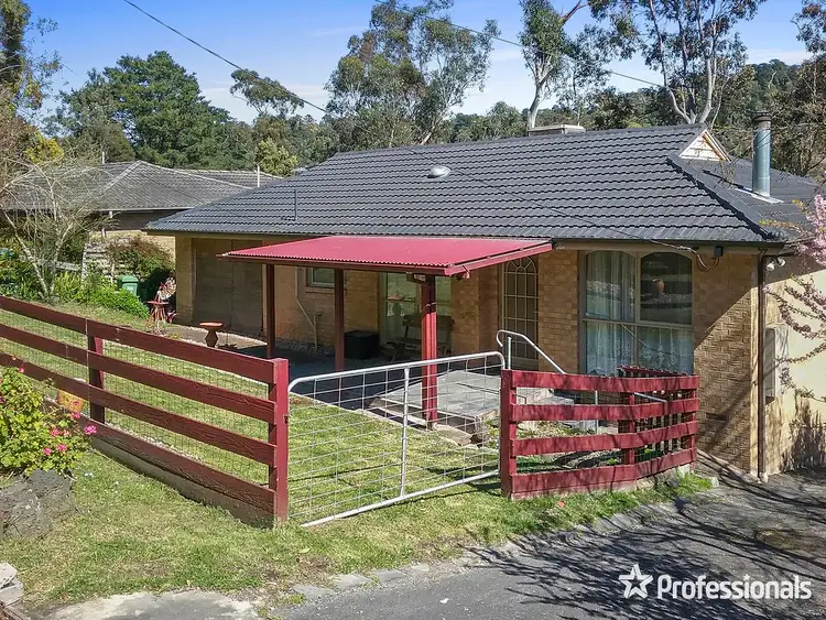 59 Commercial Road, Mount Evelyn VIC 3796