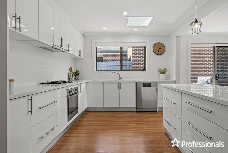 Fourth view of Homely house listing, 11 Cherylnne Crescent, Kilsyth VIC 3137