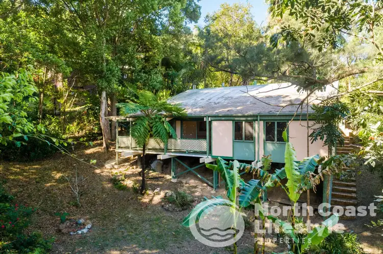 Main view of Homely house listing, 4 Bian Court, Ocean Shores NSW 2483