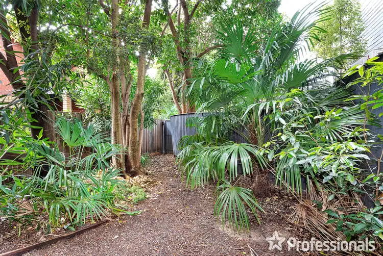 6/180 Barkly Street, St Kilda VIC 3182