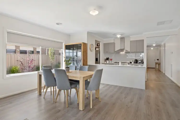 Fifth view of Homely house listing, 19 Charolais Court, Ascot VIC 3551