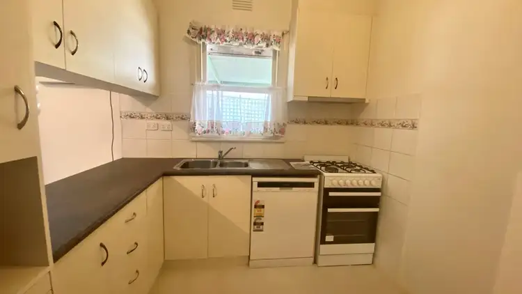 Fifth view of Homely house listing, 19 Malcolm Crescent, Shepparton VIC 3630