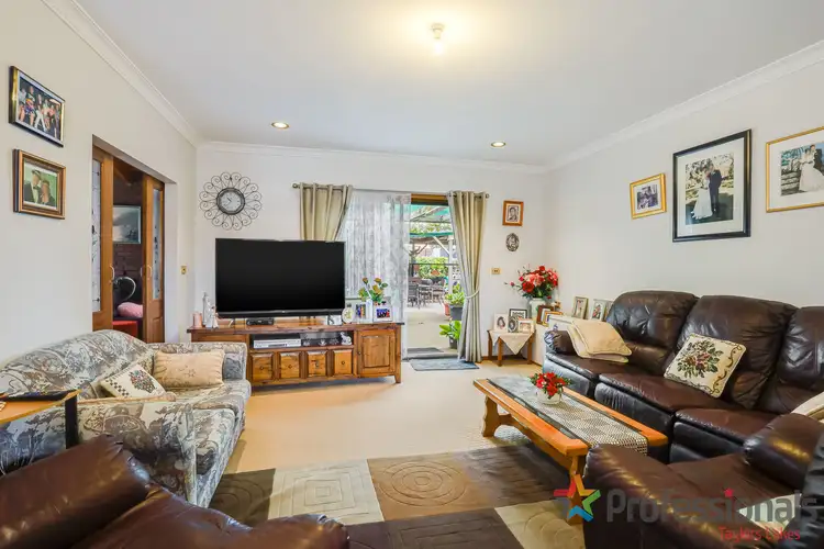 Sixth view of Homely house listing, 5 Beaumont Court, Sydenham VIC 3037