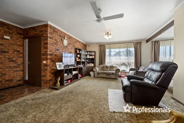 Fourth view of Homely house listing, 12 Topaz Court, Wodonga VIC 3690