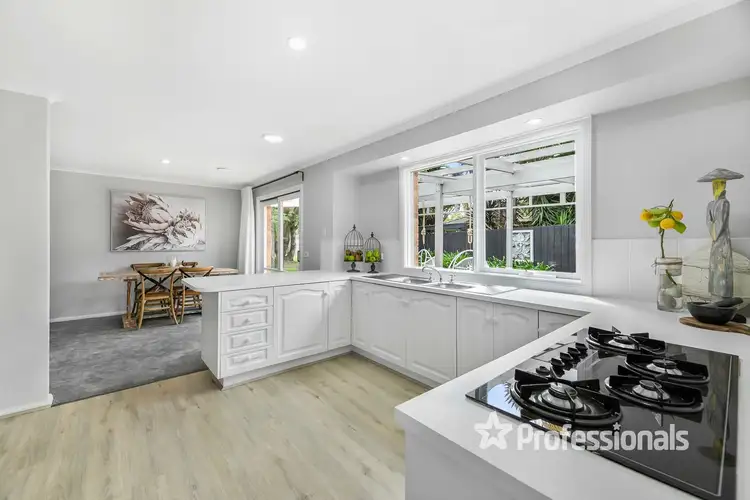 Sixth view of Homely house listing, 8 Baunton Court, Kilsyth South VIC 3137