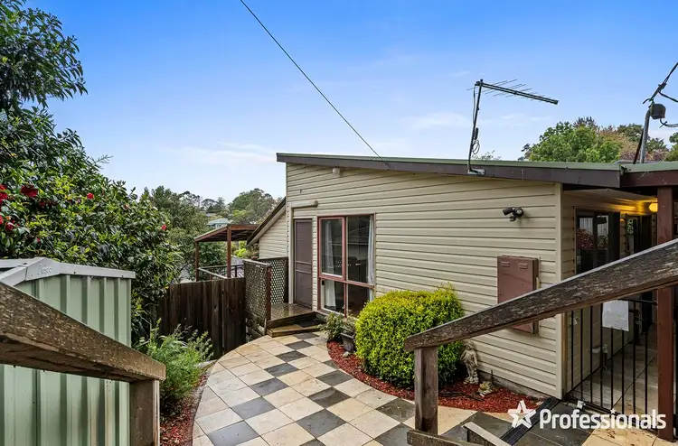 27 Middleton Drive, Woori Yallock VIC 3139