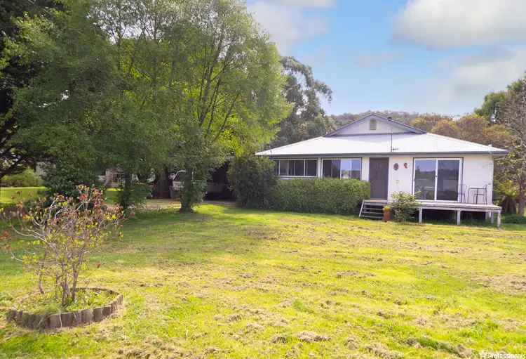 6 Steavenson Road, Buxton VIC 3711