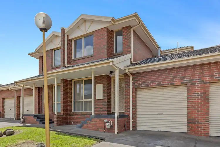 14 Village Avenue, Taylors Lakes VIC 3038