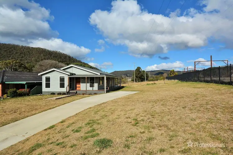 Third view of Homely house listing, 18 Chivers Close, Lithgow NSW 2790