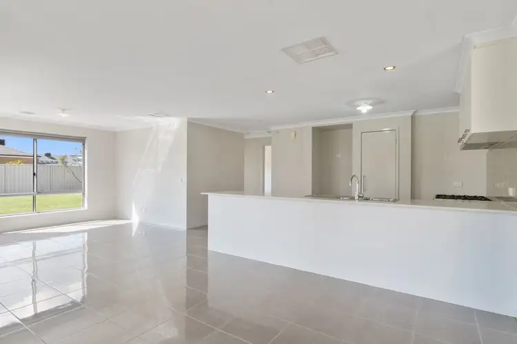 Fourth view of Homely house listing, 10 O'Neill Court, Epsom VIC 3551