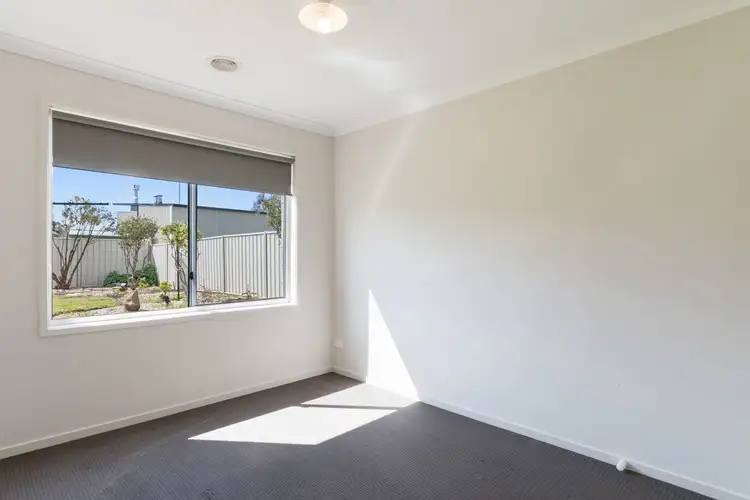 Sixth view of Homely house listing, 10 O'Neill Court, Epsom VIC 3551
