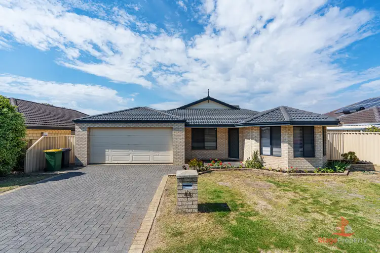 44 Amherst Road, Canning Vale WA 6155