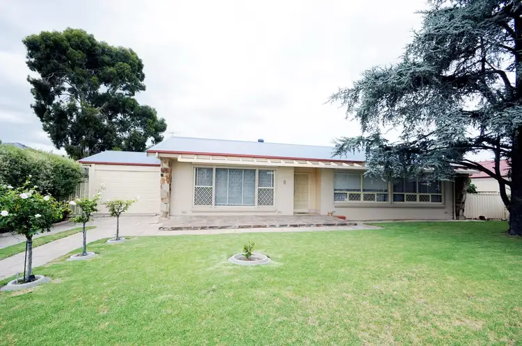 8 McGlasson Avenue, Glenelg North SA 5045