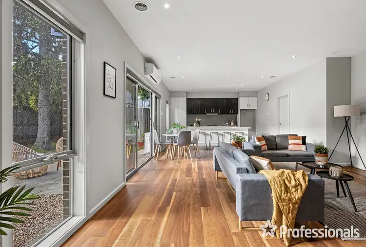 Fifth view of Homely house listing, 8 Vine Close, Healesville VIC 3777