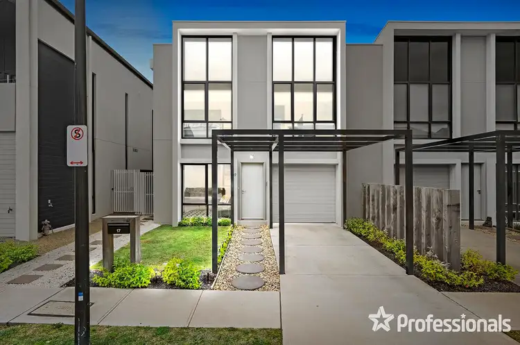 17 Amadeo Way, Chirnside Park VIC 3116