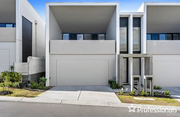 4 Amadeo Way, Chirnside Park VIC 3116