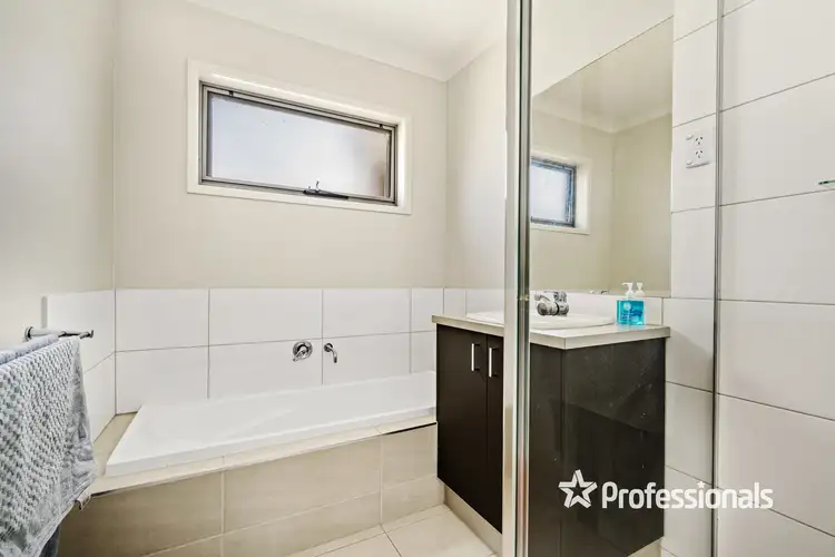 Sixth view of Homely unit listing, 4/17 Thorneycroft Avenue, Wodonga VIC 3690