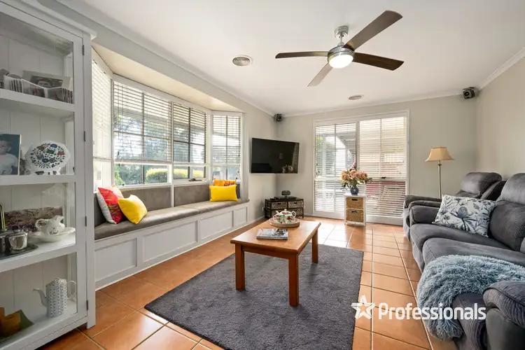 Third view of Homely house listing, 31 McMahon Place, West Wodonga VIC 3690