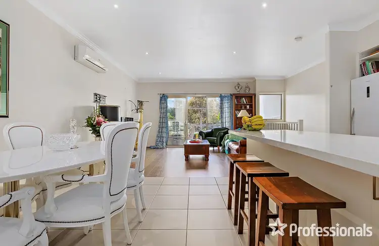 Fourth view of Homely townhouse listing, 2 Adriana Close, Mooroolbark VIC 3138