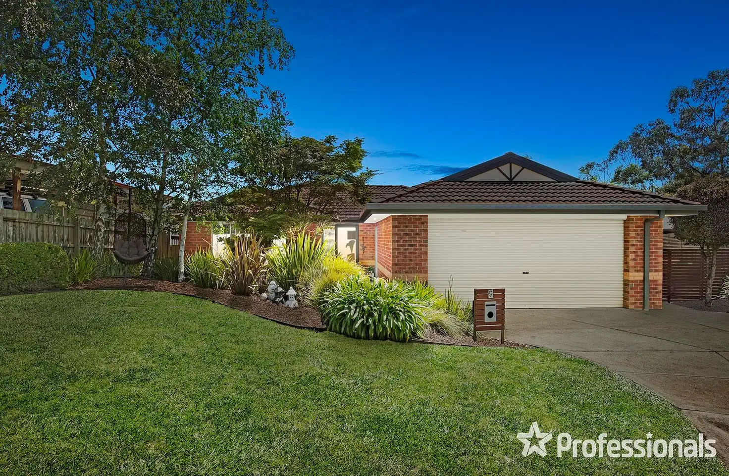 Main view of Homely house listing, 9 Charlwood Drive, Mooroolbark VIC 3138