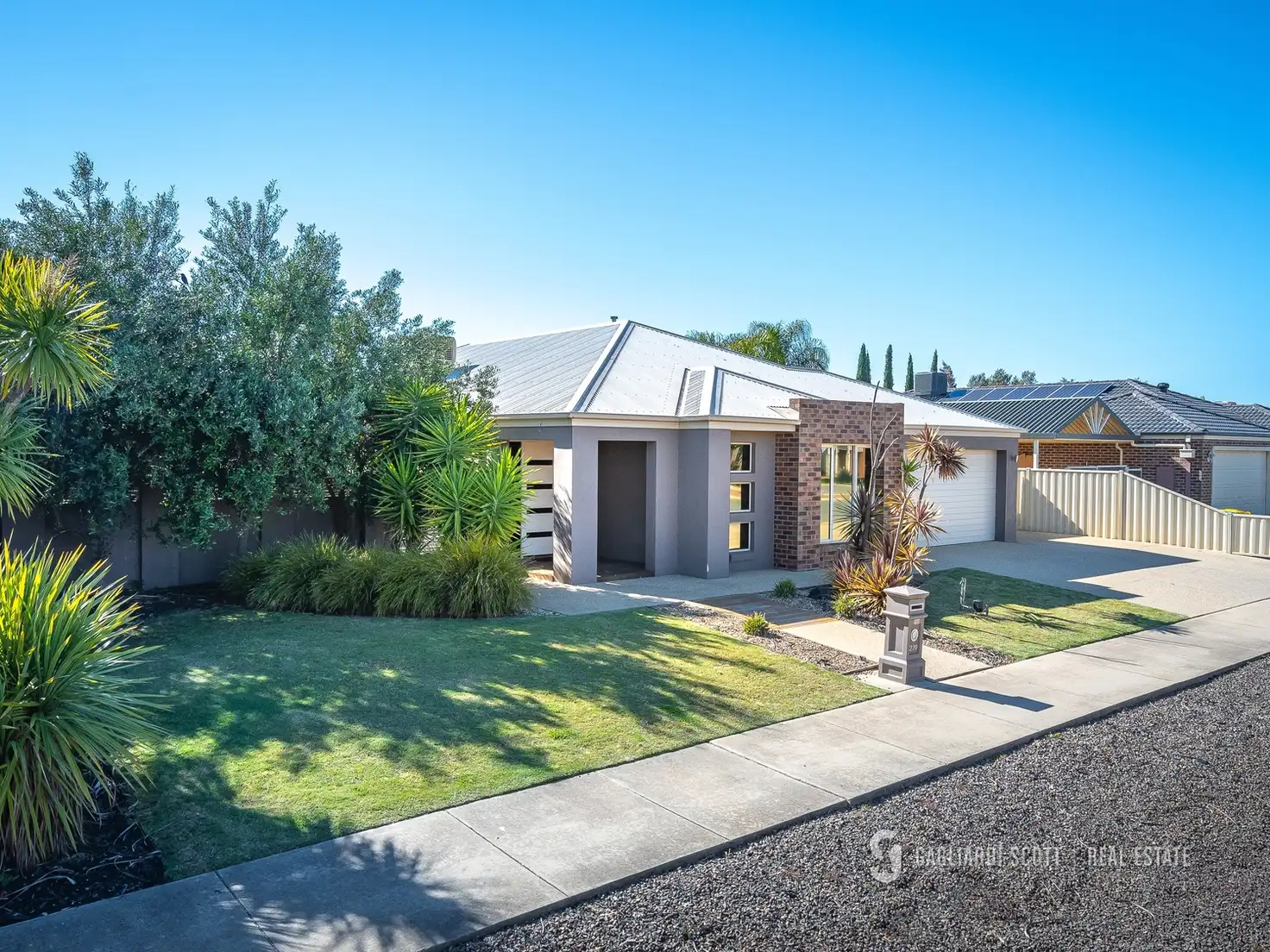 Main view of Homely house listing, 220 Waranga Drive, Kialla VIC 3631