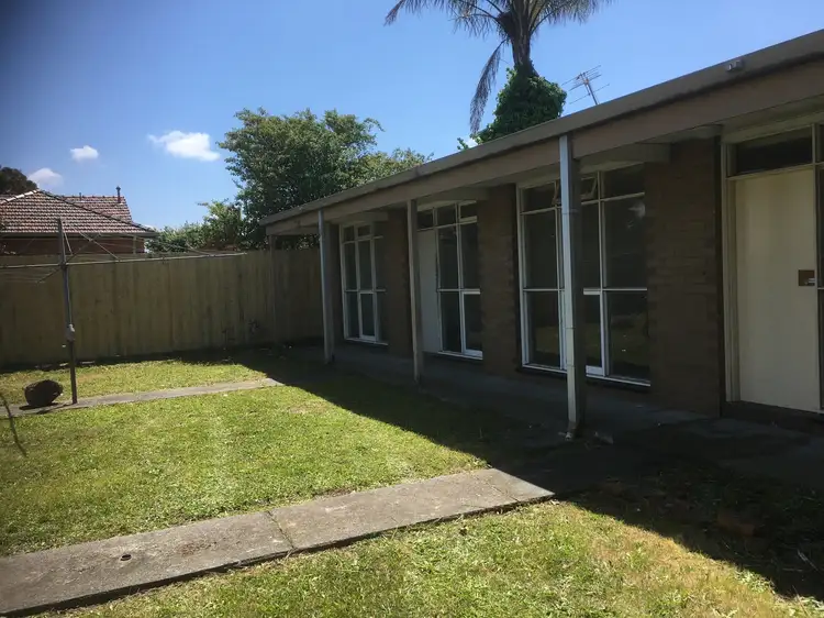 Main view of Homely unit listing, 4/17 Hopetoun Avenue, Morwell VIC 3840