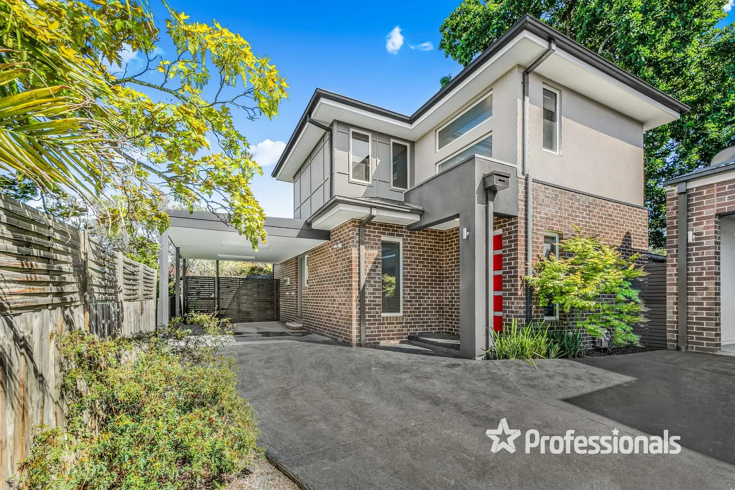 Main view of Homely townhouse listing, 4/4 Bennison Street, Croydon VIC 3136
