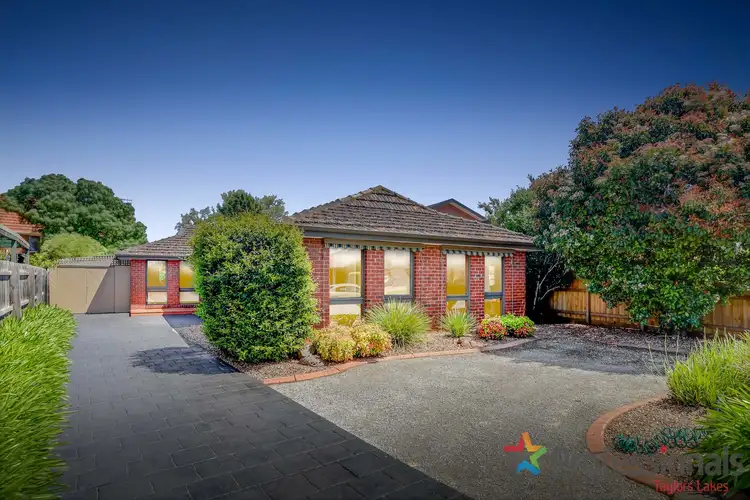 Main view of Homely house listing, 3 Owen Close, Keilor Downs VIC 3038