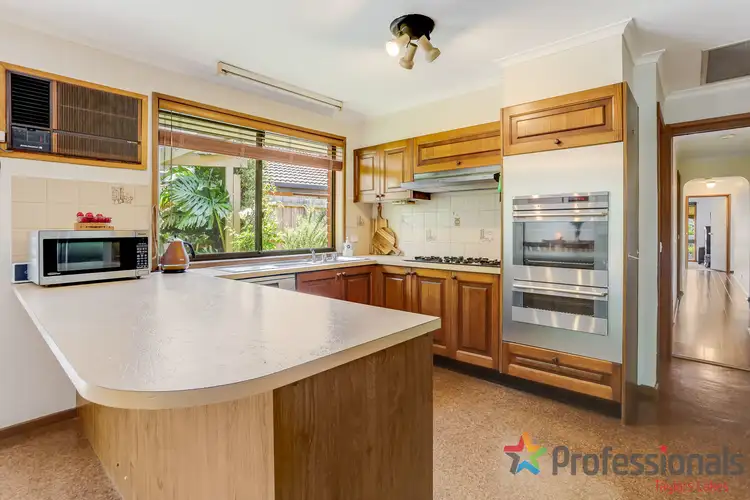 Fourth view of Homely house listing, 3 Owen Close, Keilor Downs VIC 3038