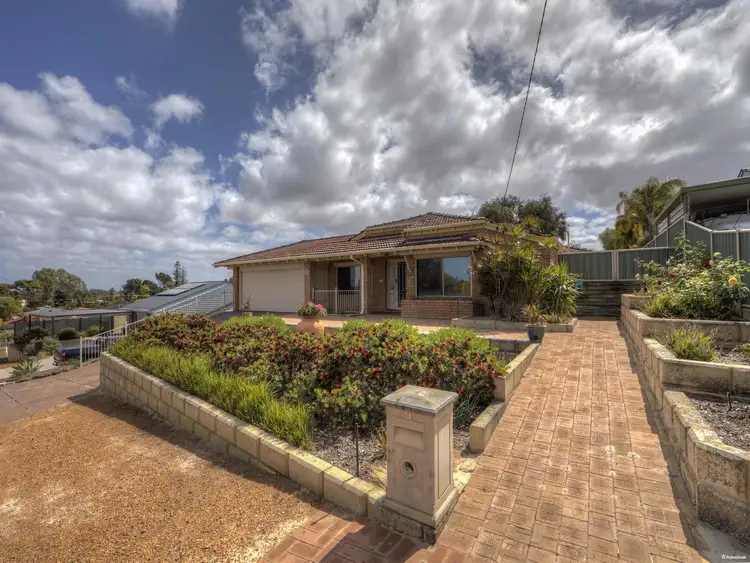 9 Bellbird Court, High Wycombe WA 6057