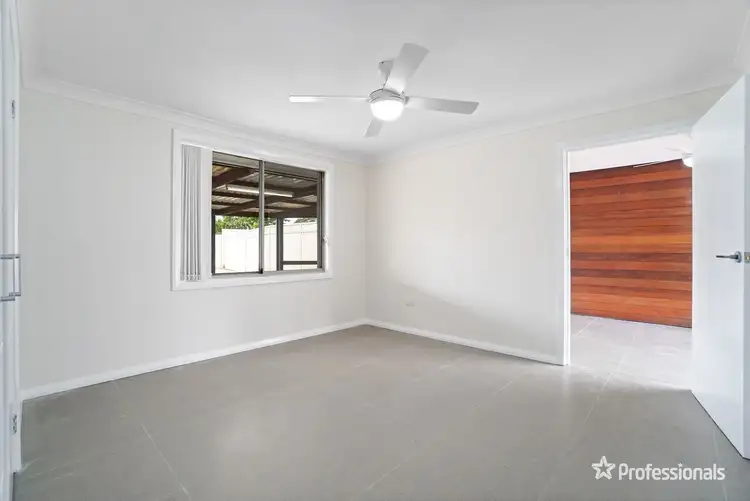 Sixth view of Homely house listing, 6 Cassia Close, St Clair NSW 2759