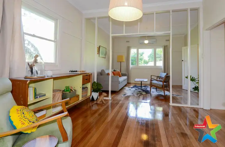 Fourth view of Homely house listing, 2 Cecil Street, Warburton VIC 3799