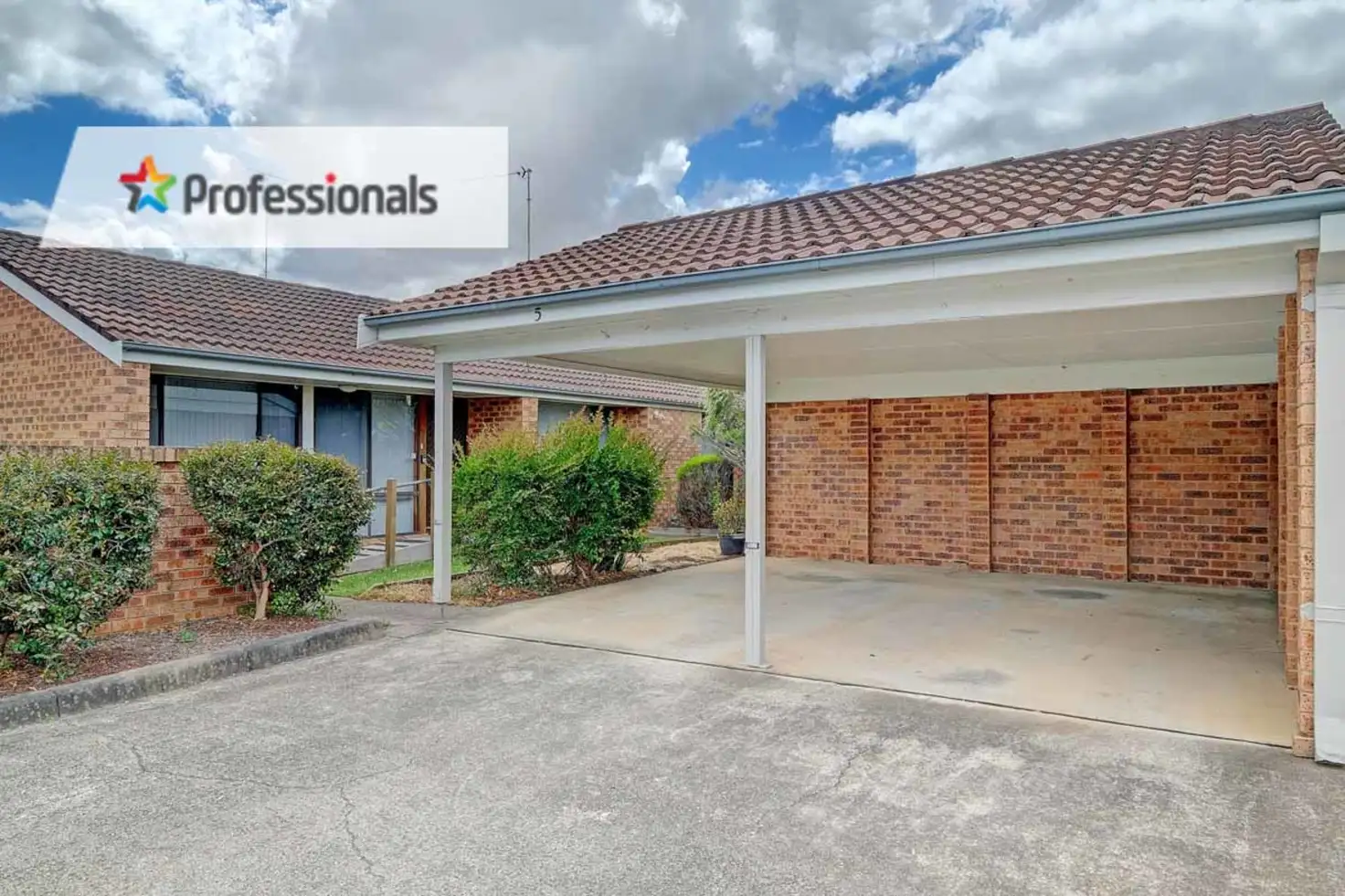 Main view of Homely villa listing, 5/9 Birmingham Road, South Penrith NSW 2750