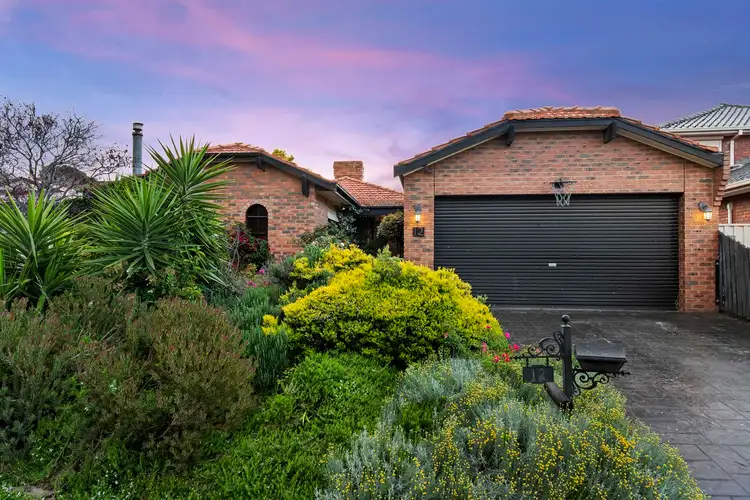 12 Guildford Court, Keilor Downs VIC 3038