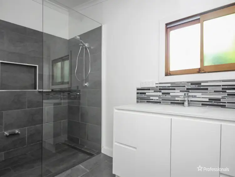 Sixth view of Homely house listing, 14 Dundas Road, Maryborough VIC 3465