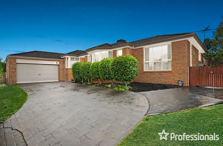84 Landscape Drive, Mooroolbark VIC 3138