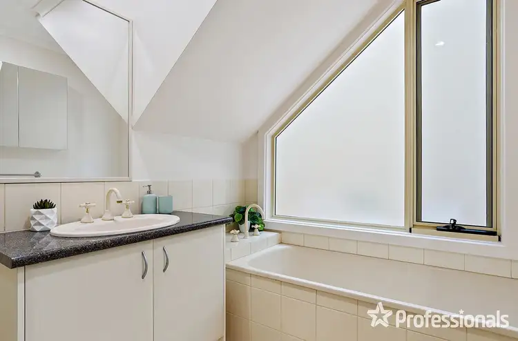 Fifth view of Homely townhouse listing, 2/13-15 Paul Street, Croydon VIC 3136