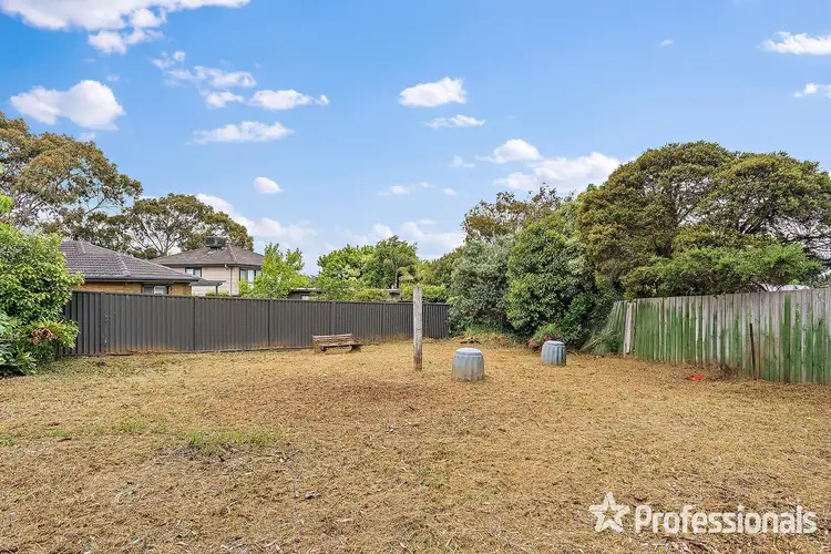 Fifth view of Homely house listing, 1 Nigel Court, Ringwood VIC 3134