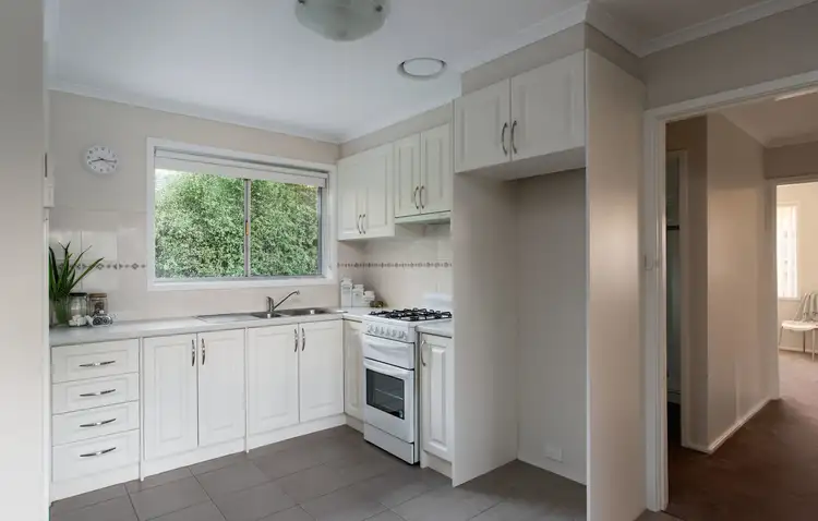 Fifth view of Homely unit listing, 1/12 Saxon Drive, Mooroolbark VIC 3138