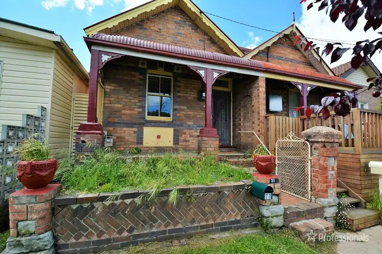 71 Inch Street, Lithgow NSW 2790