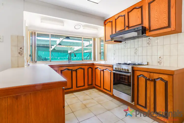 Fifth view of Homely house listing, 33 Victoria Road, Sydenham VIC 3037