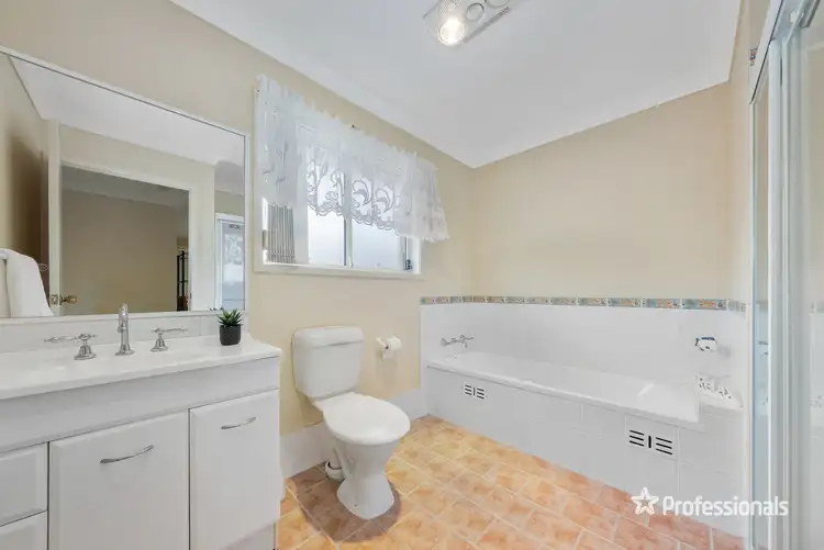 Fifth view of Homely unit listing, 2/21 Aubrey Street, Killarney Vale NSW 2261