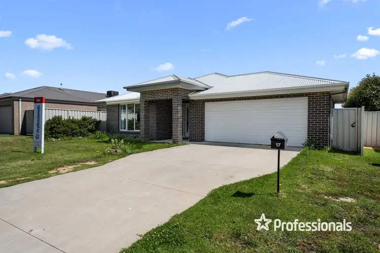 Main view of Homely house listing, 17 Murray Way, Wodonga VIC 3690