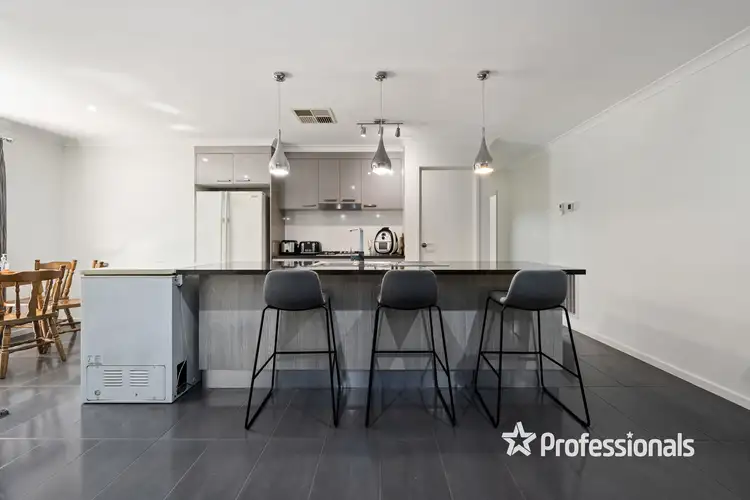 Third view of Homely house listing, 17 Murray Way, Wodonga VIC 3690