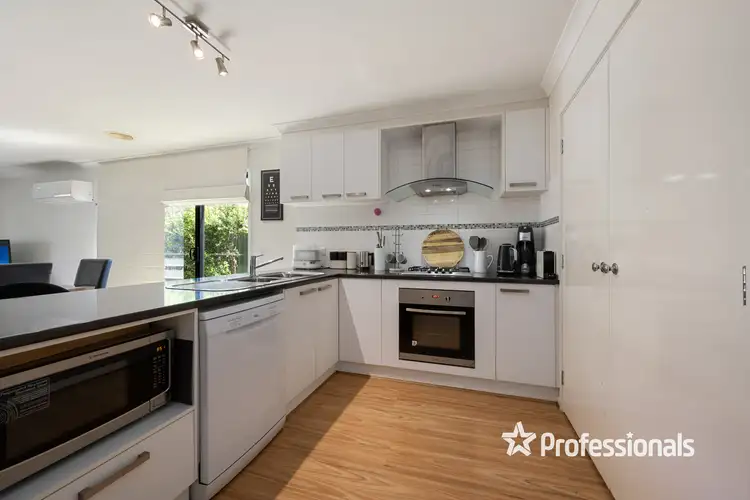 Fourth view of Homely house listing, 11 Inwood Crescent, Wodonga VIC 3690