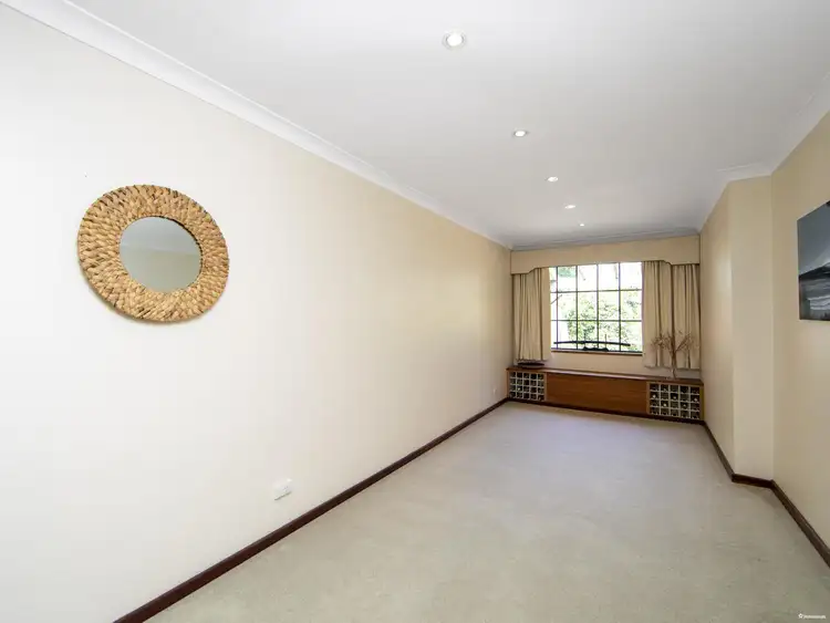 Sixth view of Homely house listing, 25 Pruiti Crescent, Lesmurdie WA 6076