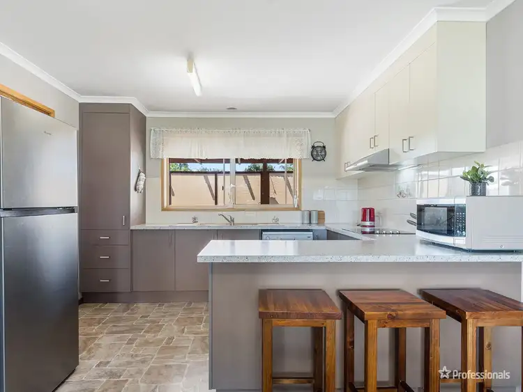 Sixth view of Homely house listing, 17 Powlett Street, Carisbrook VIC 3464