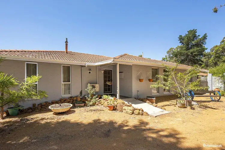 765 Ash Road, Chidlow WA 6556