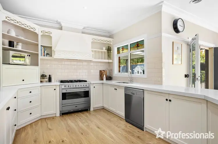 Third view of Homely house listing, 2 Ambleside Close, Mooroolbark VIC 3138